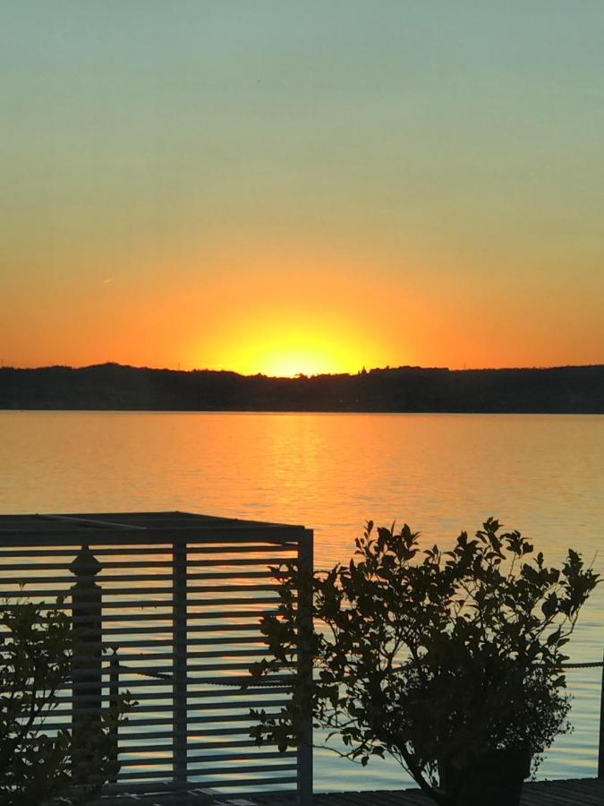 Appartamento Du Lac 1 ديسينسانو ديل غاردا المظهر الخارجي الصورة